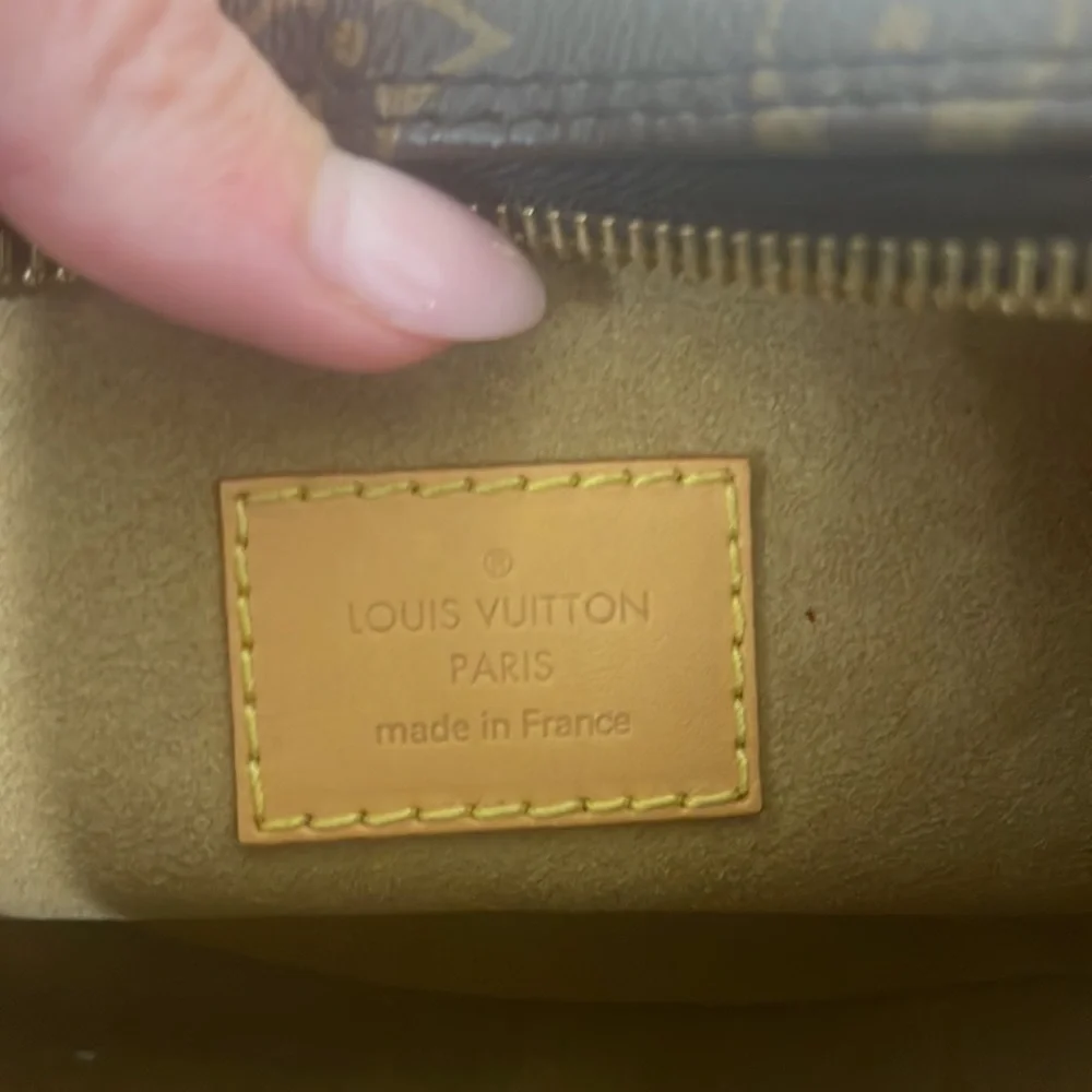 Louis Vuitton great authentic
